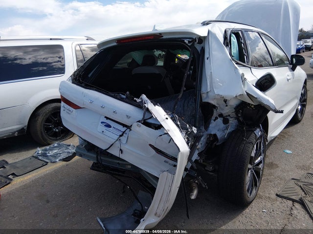 Volvo Xc60 B5 Plus 2026 YV4M12RC6T1314979 Image 6