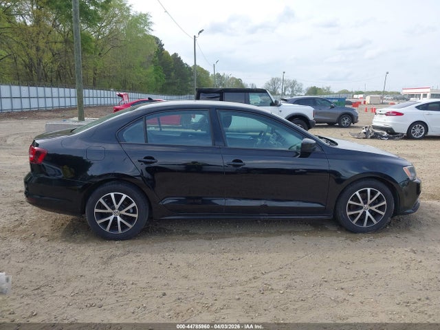 44785960 :رقم المزاد ، 3VWD67AJ4GM348971 vin ، 2016 Volkswagen Jetta 1.4t Se مزاد بيع