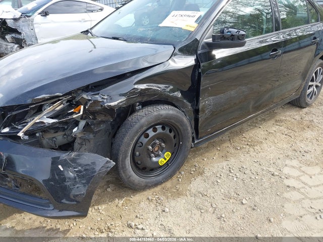 44785960 :رقم المزاد ، 3VWD67AJ4GM348971 vin ، 2016 Volkswagen Jetta 1.4t Se مزاد بيع