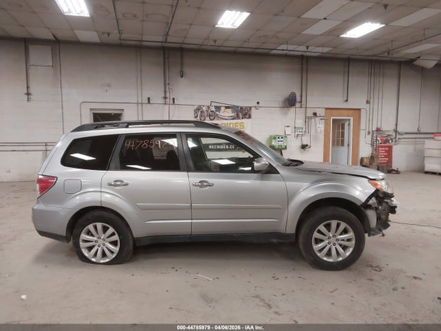 Продаж на аукціоні авто 2012 Subaru Forester 2.5x Premium, vin: JF2SHADC3CH466170, номер лоту: 44785979