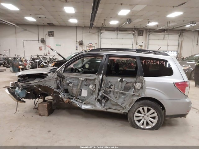 Продаж на аукціоні авто 2012 Subaru Forester 2.5x Premium, vin: JF2SHADC3CH466170, номер лоту: 44785979