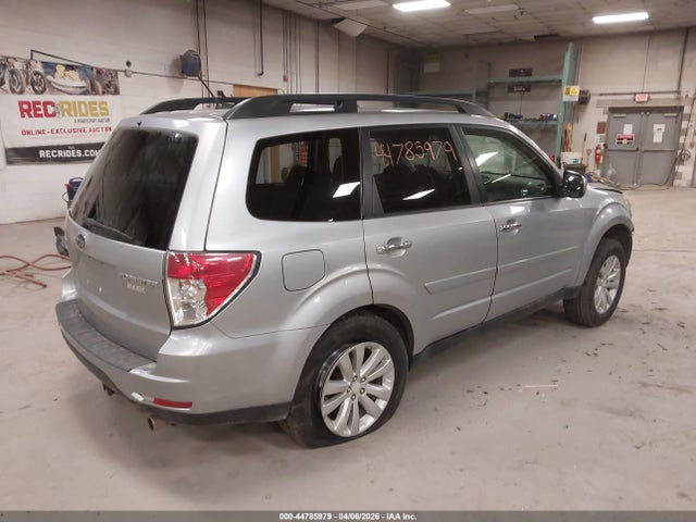 Продаж на аукціоні авто 2012 Subaru Forester 2.5x Premium, vin: JF2SHADC3CH466170, номер лоту: 44785979