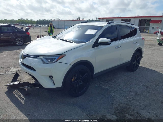 Auction sale of the 2018 Toyota Rav4 Limited, vin: JTMYFREV6JD126805, lot number: 44785981