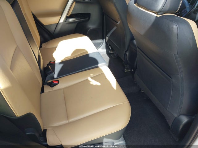 Auction sale of the 2018 Toyota Rav4 Limited, vin: JTMYFREV6JD126805, lot number: 44785981