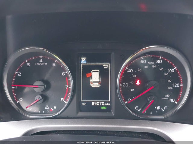 JTMJFREV0JJ227602 Toyota RAV4 SE