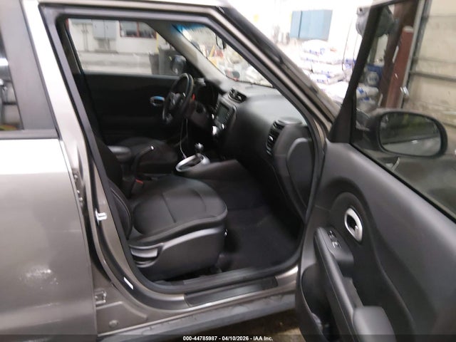 KIA SOUL + 2017 KNDJP3A55H7447549 Image 5