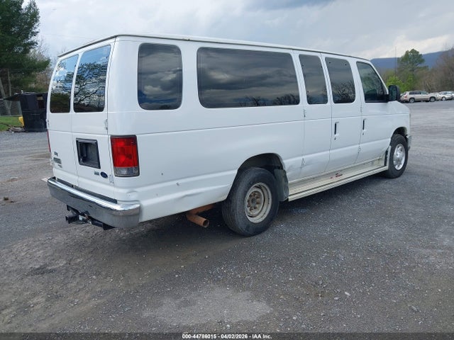 2011 FORD E-350 SUPER DUTY 1FBSS3BL9BDB08483 Photo 3