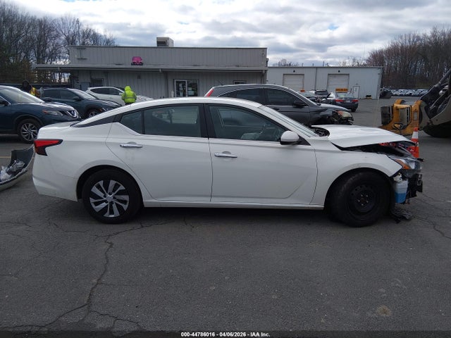 44786016 :رقم المزاد ، 1N4BL4BV5LN320220 vin ، 2020 Nissan Altima S Fwd مزاد بيع