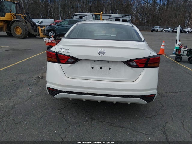 44786016 :رقم المزاد ، 1N4BL4BV5LN320220 vin ، 2020 Nissan Altima S Fwd مزاد بيع