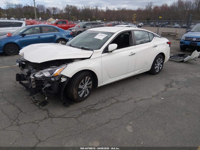 44786016 :رقم المزاد ، 1N4BL4BV5LN320220 vin ، 2020 Nissan Altima S Fwd مزاد بيع