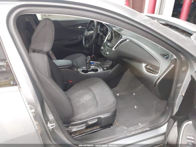 1G1ZB5ST0SF112554 Chevrolet Malibu Fwd Ls
