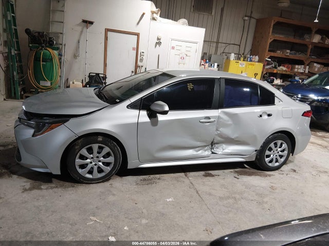 Продаж на аукціоні авто 2021 Toyota Corolla Le, vin: 5YFEPMAE2MP237314, номер лоту: 44786055