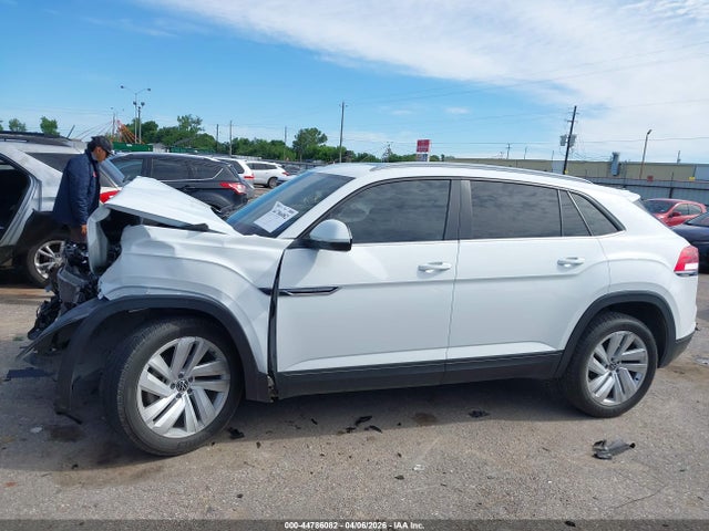 2022 Volkswagen Atlas Cross Sport 3.6l V6 Se W/technology მანქანა იყიდება აუქციონზე, vin: 1V2JE2CA8NC221825, აუქციონის ნომერი: 44786082