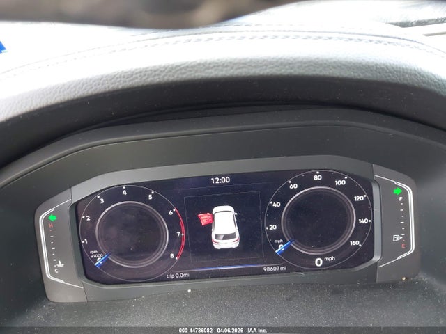 2022 Volkswagen Atlas Cross Sport 3.6l V6 Se W/technology მანქანა იყიდება აუქციონზე, vin: 1V2JE2CA8NC221825, აუქციონის ნომერი: 44786082