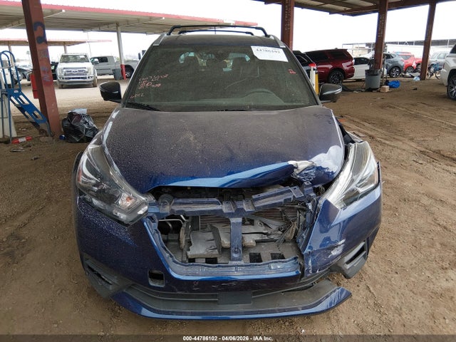 3N1CP5DV4LL506842 Nissan Kicks Sr Xtronic Cvt