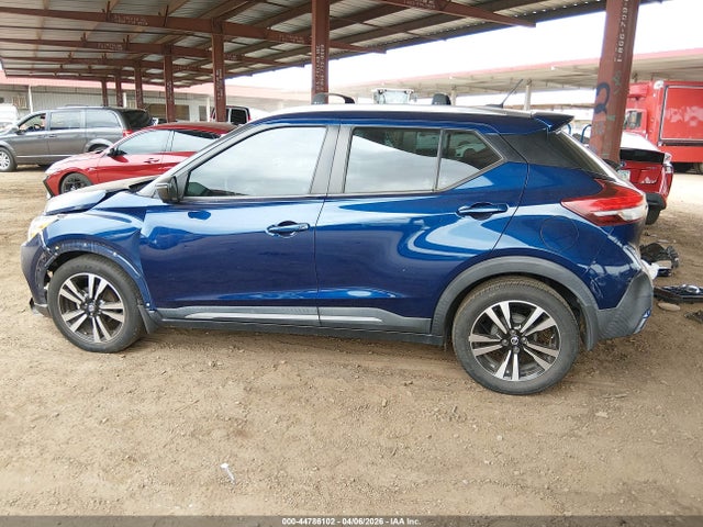 3N1CP5DV4LL506842 Nissan Kicks Sr Xtronic Cvt