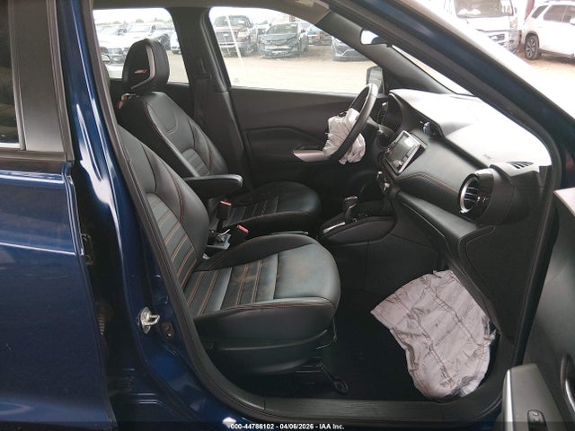 3N1CP5DV4LL506842 Nissan Kicks Sr Xtronic Cvt
