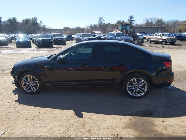 44786108 :رقم المزاد ، WAUDNAF48HN045332 vin ، 2017 Audi A4 2.0t Season Of Audi Premium مزاد بيع