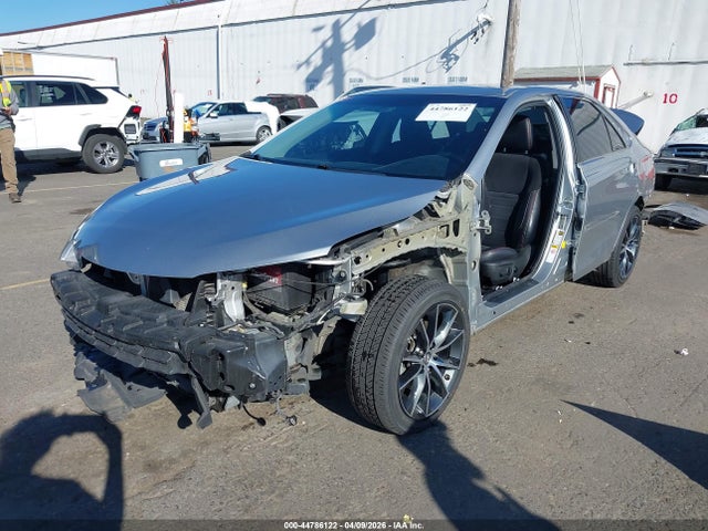 4T1BF1FKXGU518055 Toyota CAMRY XSE