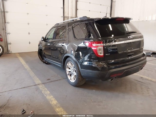 Ford EXPLORER XLT 2015 1FM5K7D80FGA17868 Image 3