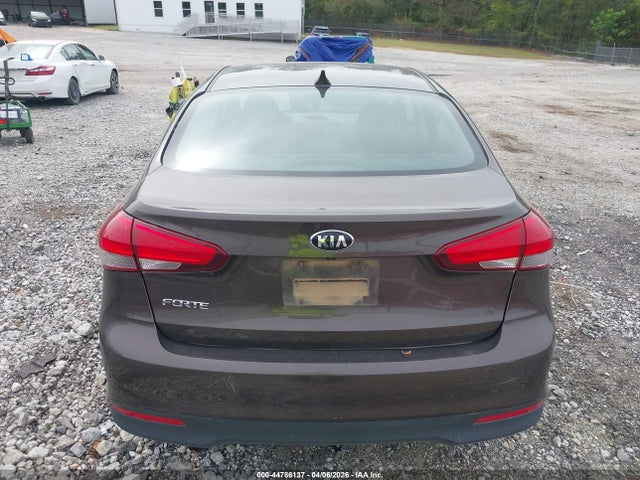 Auction sale of the 2018 Kia Forte Lx, vin: 3KPFL4A76JE170733, lot number: 44786137