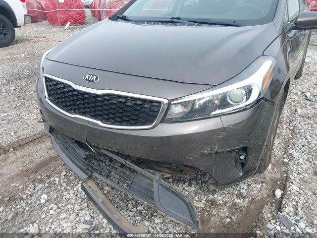 Auction sale of the 2018 Kia Forte Lx, vin: 3KPFL4A76JE170733, lot number: 44786137