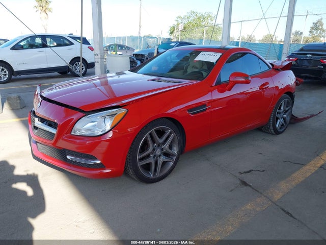 2015 Mercedes-benz Slk 250 მანქანა იყიდება აუქციონზე, vin: WDDPK4HA1FF100908, აუქციონის ნომერი: 44786141