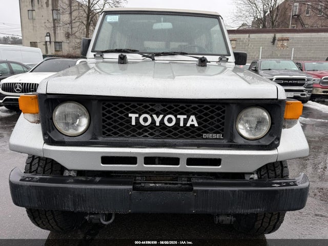 1989 Toyota Landcruiser მანქანა იყიდება აუქციონზე, vin: TW0V0BJ7309502733, აუქციონის ნომერი: 44786150