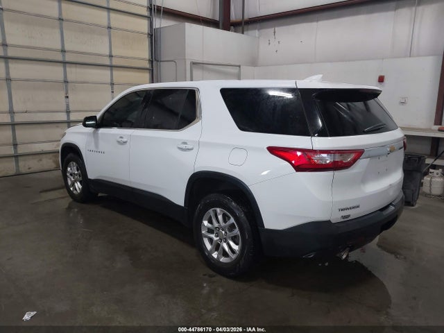 Chevrolet Traverse Ls 2018 1GNERFKW2JJ236247 Image 3