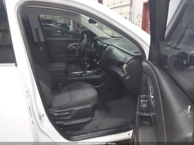 Chevrolet Traverse Ls 2018 1GNERFKW2JJ236247 Image 5