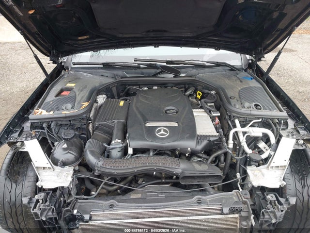 44786172 :رقم المزاد ، WDDZF4KBXHA015399 vin ، 2017 Mercedes-benz E 300 4matic مزاد بيع