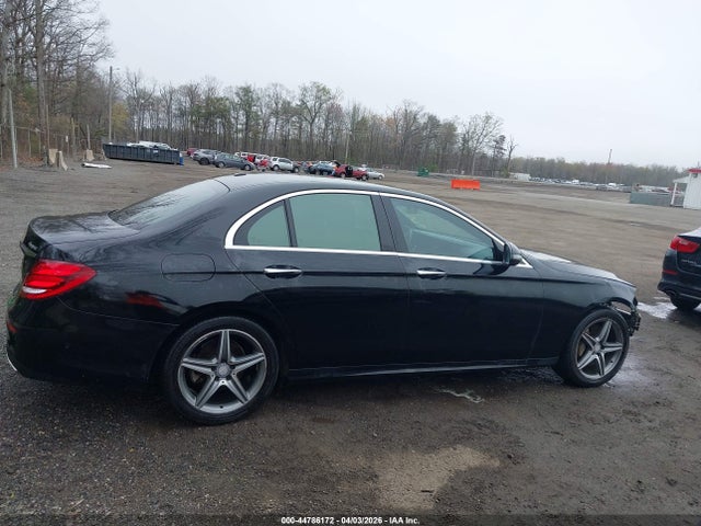 44786172 :رقم المزاد ، WDDZF4KBXHA015399 vin ، 2017 Mercedes-benz E 300 4matic مزاد بيع
