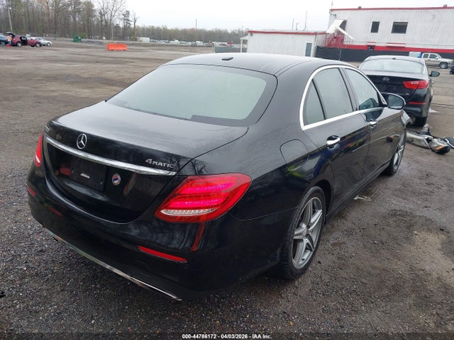 44786172 :رقم المزاد ، WDDZF4KBXHA015399 vin ، 2017 Mercedes-benz E 300 4matic مزاد بيع