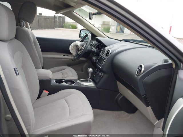 JN8AS5MT5FW671433 Nissan Rogue Select S