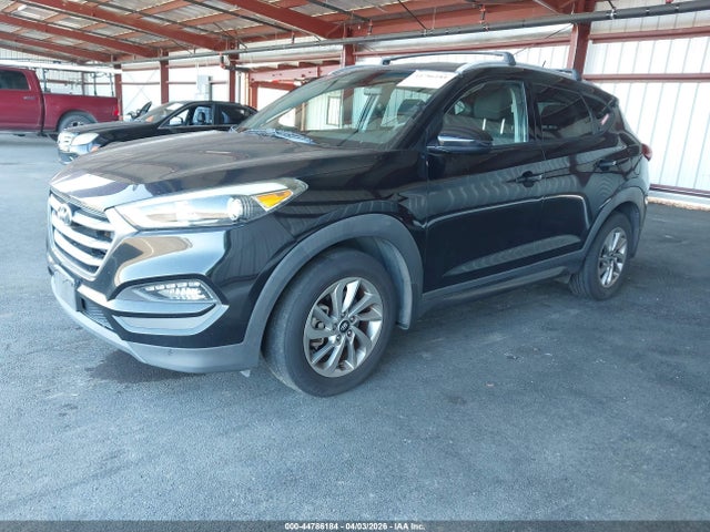 2016 HYUNDAI TUCSON KM8J33A42GU148504 Photo 1