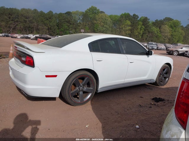 2014 Dodge Charger Sxt Plus მანქანა იყიდება აუქციონზე, vin: 2C3CDXHG4EH203363, აუქციონის ნომერი: 44786191