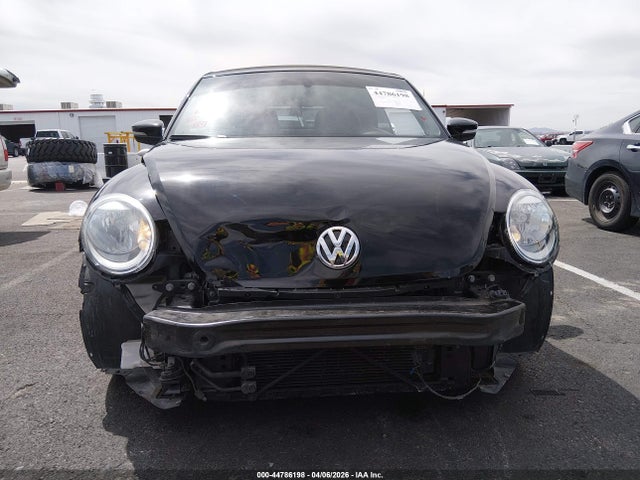 3VW5P7AT5EM806176 Volkswagen Beetle 2.5l