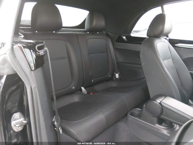 3VW5P7AT5EM806176 Volkswagen Beetle 2.5l