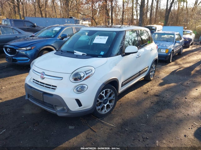 2014 FIAT 500L ZFBCFADH7EZ022293 Photo 1