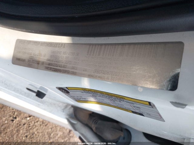 2014 FIAT 500L ZFBCFADH7EZ022293 Photo 8