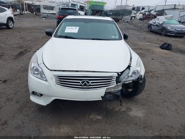 44786244 :رقم المزاد ، JN1CV6EL5FM890469 vin ، 2015 Infiniti Q60 مزاد بيع