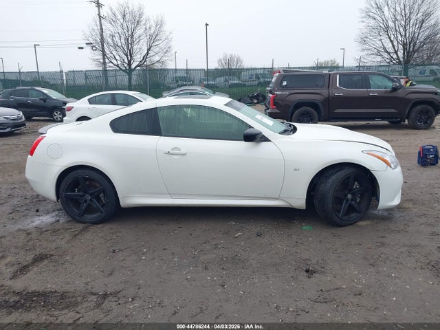 44786244 :رقم المزاد ، JN1CV6EL5FM890469 vin ، 2015 Infiniti Q60 مزاد بيع