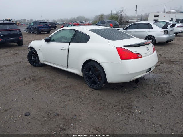 44786244 :رقم المزاد ، JN1CV6EL5FM890469 vin ، 2015 Infiniti Q60 مزاد بيع