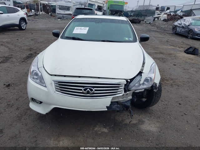 44786244 :رقم المزاد ، JN1CV6EL5FM890469 vin ، 2015 Infiniti Q60 مزاد بيع