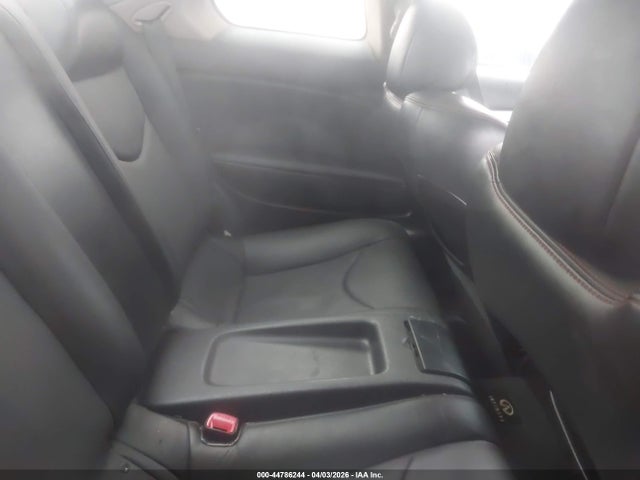 44786244 :رقم المزاد ، JN1CV6EL5FM890469 vin ، 2015 Infiniti Q60 مزاد بيع