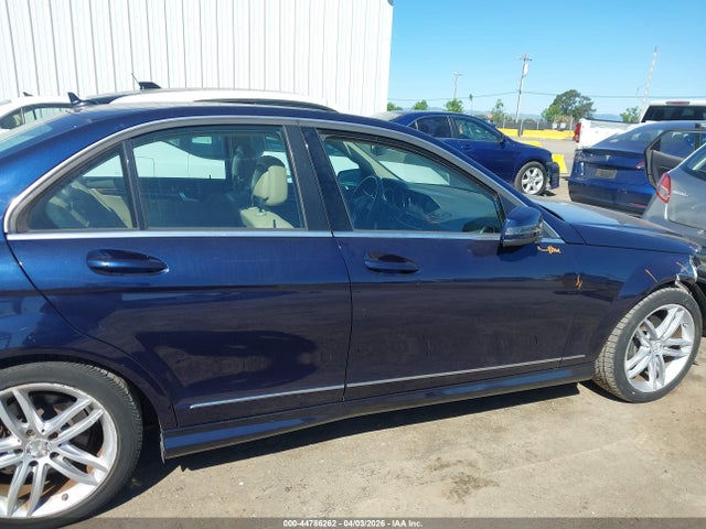 WDDGF4HB2EG156863 Mercedes-Benz C 250 Sport