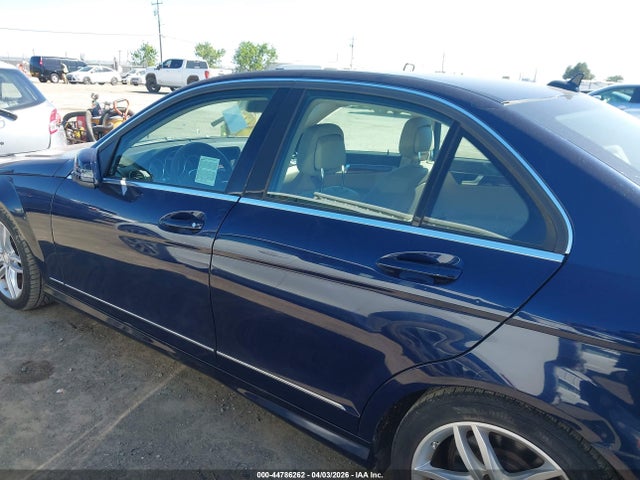 WDDGF4HB2EG156863 Mercedes-Benz C 250 Sport