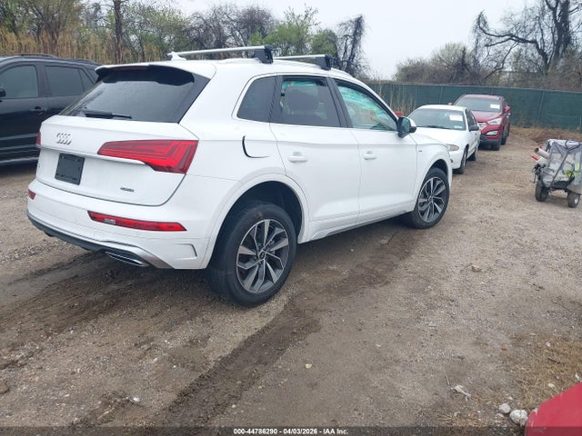 Продажа на аукционе авто 2024 Audi Q5 Premium Plus 45 Tfsi S Line Quattro, vin: WA1EAAFY5R2021430, номер лота: 44786290