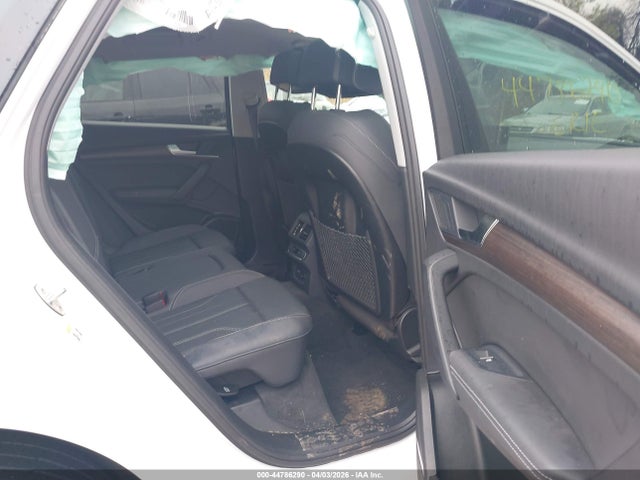 Продажа на аукционе авто 2024 Audi Q5 Premium Plus 45 Tfsi S Line Quattro, vin: WA1EAAFY5R2021430, номер лота: 44786290