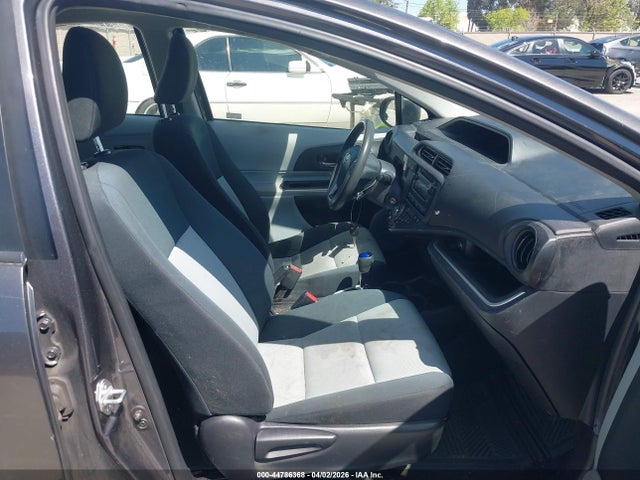 2014 TOYOTA PRIUS C JTDKDTB32E1565132 Photo 4